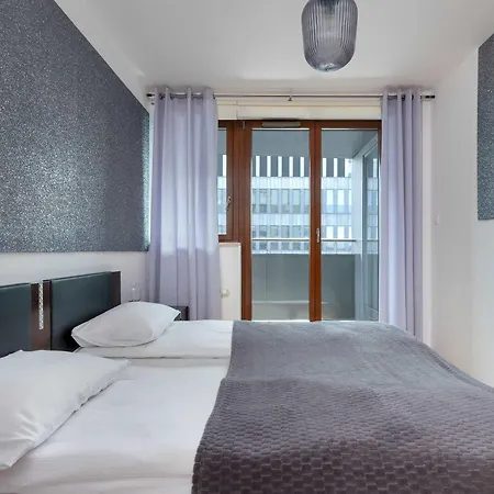 Sea Towers Z Widokiem Na Morze, 3 Sypialnie I 2 Balkony By Renters Apartman
