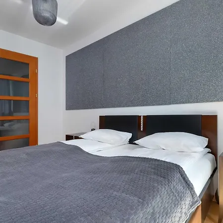 Sea Towers Z Widokiem Na Morze, 3 Sypialnie I 2 Balkony By Renters