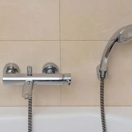 Sea Towers Z Widokiem Na Morze, 3 Sypialnie I 2 Balkony By Renters Lejlighed *